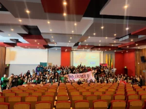 Huerta comunitaria de FUNDAJEFEHOGAR en la vereda La Gloria
